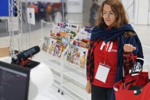 Customer Interaction of a Future Convenience Store with a Mobile Manipulation Service Robot preview